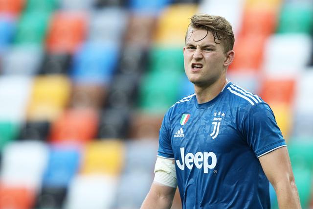 李凯尔0分赵睿17分 中国男篮不敌塞尔维亚